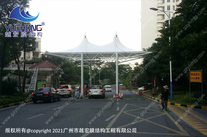 廣州某小區(qū)膜結(jié)構(gòu)遮陽棚工程案例
